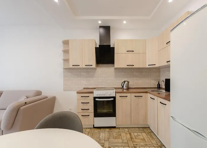 Petrovdom Apartment 7-27 In Rc Kvartet, 16Г Vasyl Lypkivskyi Street